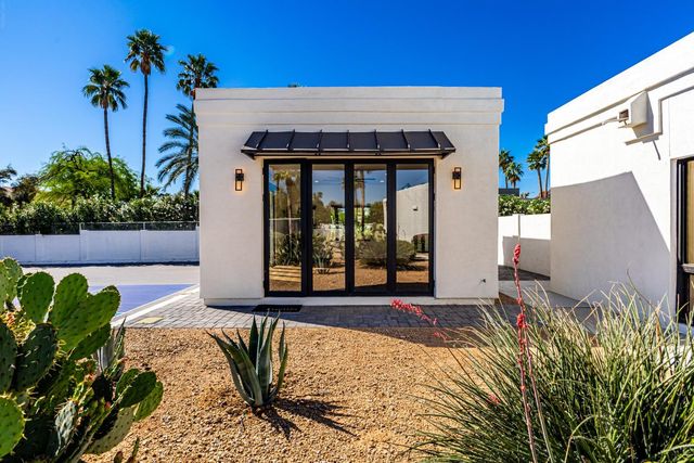 9917 N 52ND Street, Paradise Valley, AZ 85253