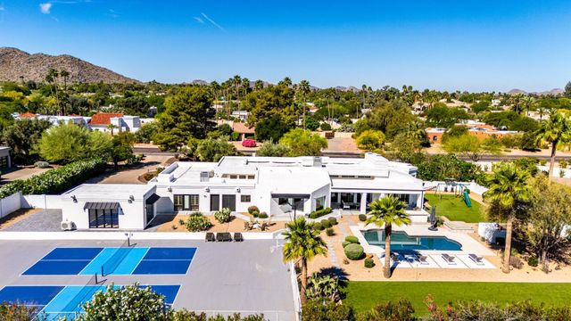 9917 N 52ND Street, Paradise Valley, AZ 85253