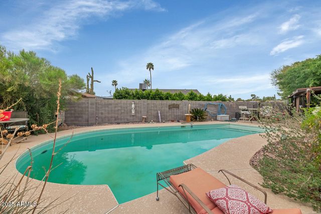 4417 W SANDRA Circle, Glendale, AZ 85308