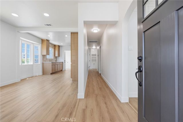 9413 Stanford, South Gate, CA 90280