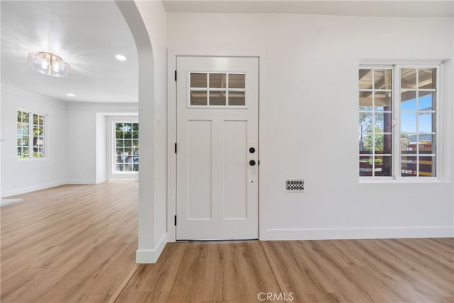 9413 Stanford, South Gate, CA 90280