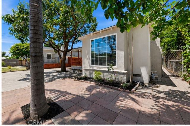 9413 Stanford, South Gate, CA 90280