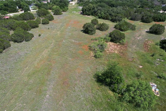 103 Livingston Court, Weatherford, TX 76087