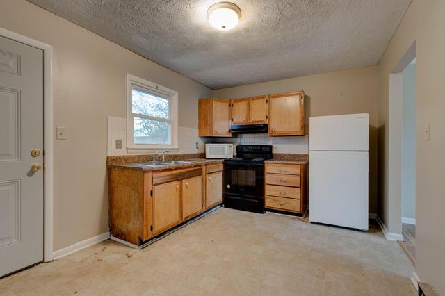 8 Dunbar Street, Mt Sterling, KY 40353