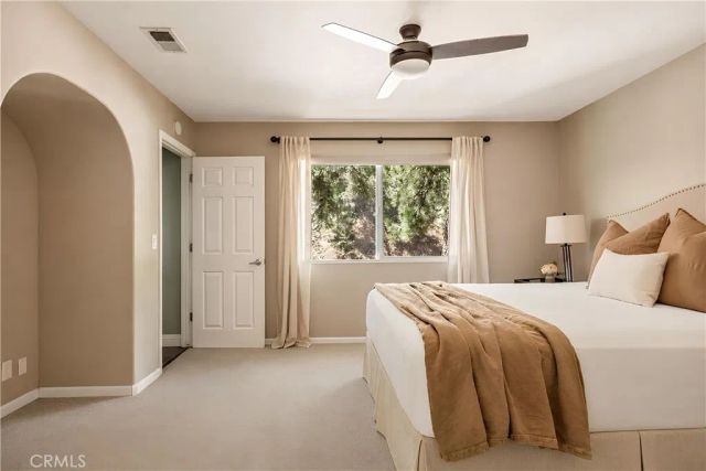 1360 Montreal, Lake Arrowhead, CA 92352