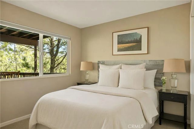 1360 Montreal, Lake Arrowhead, CA 92352