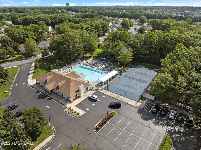 40 Pine Oak Boulevard, Barnegat, NJ 08005