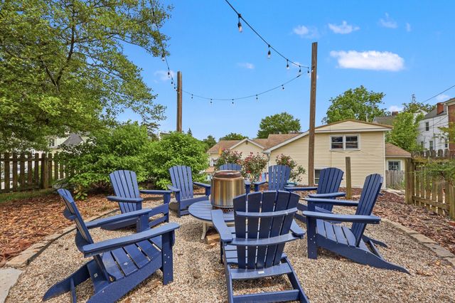 102 E 4th Street, Frankfort, KY 40601
