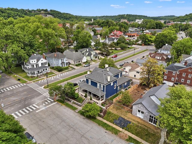 102 E 4th Street, Frankfort, KY 40601