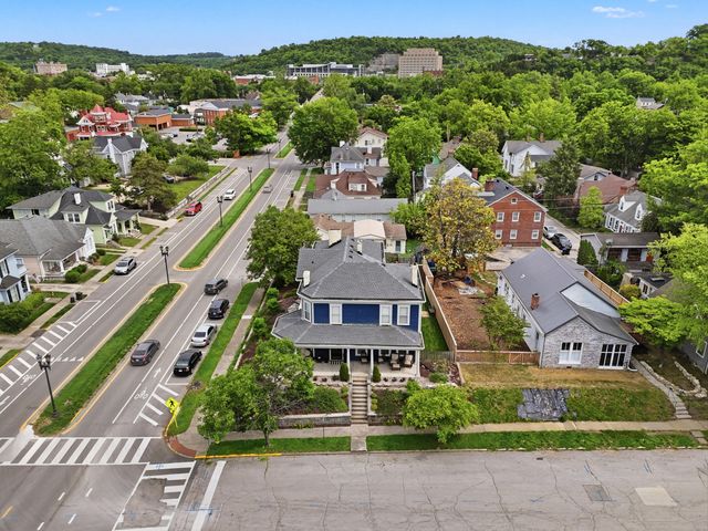 102 E 4th Street, Frankfort, KY 40601