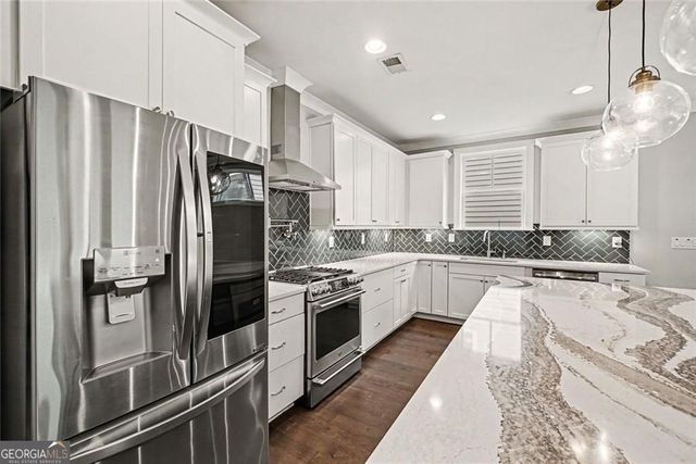 171 Bellehaven Drive, Woodstock, GA 30188