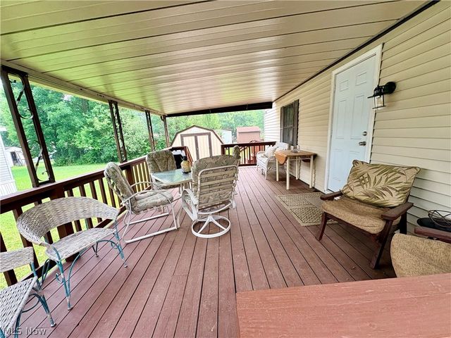 604 Sugar Pines Drive, Warren, OH 44481
