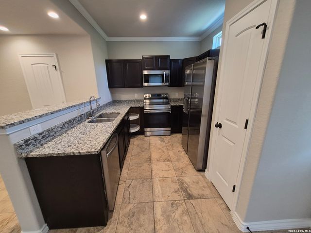 6303 Luglio Ln Unit 102, San Antonio, TX 78233