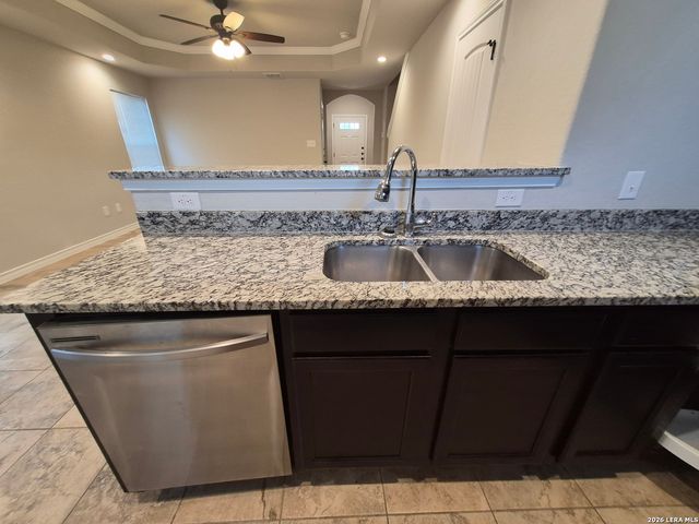 6303 Luglio Ln Unit 102, San Antonio, TX 78233