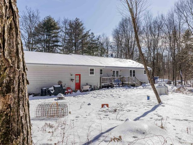 1769 Route 51, Hannacroix, NY 12087