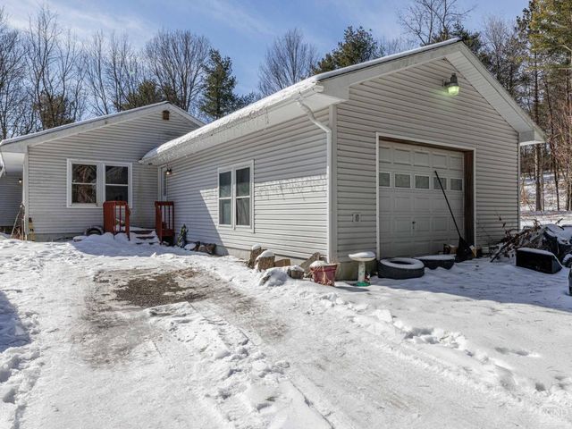 1769 Route 51, Hannacroix, NY 12087