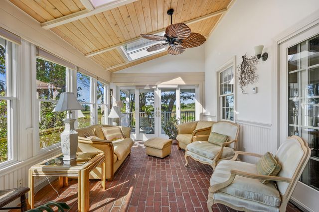 27 Mayflower Lane, Dennis Port, MA 02639