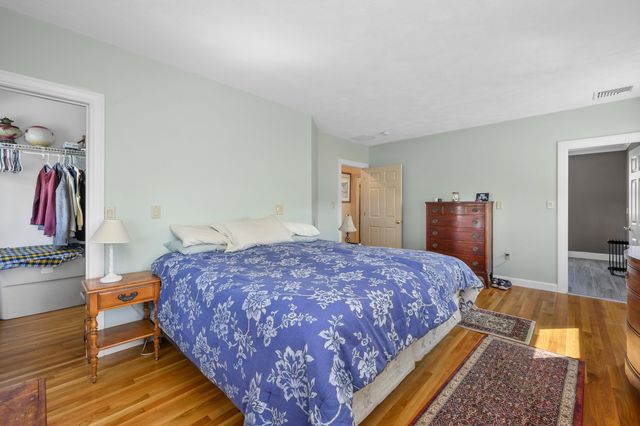 27 Mayflower Lane, Dennis Port, MA 02639