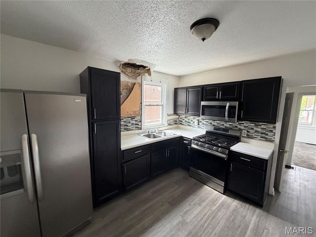 5534 Beacon Avenue, St Louis, MO 63120