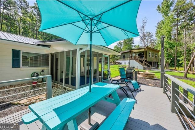 664 N Port Bass Drive, Fair Play, SC 29643