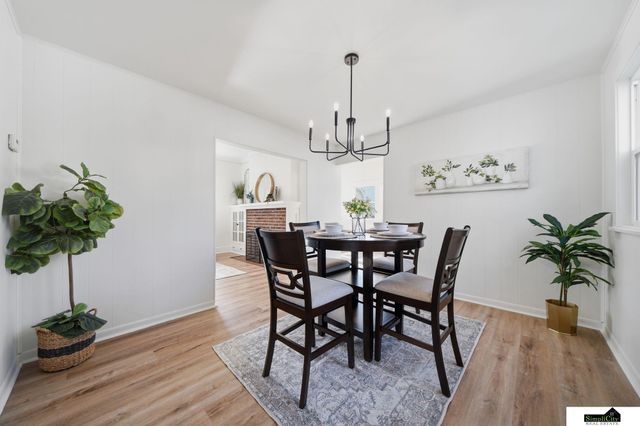 2101 Bradfield Drive, Lincoln, NE 68502
