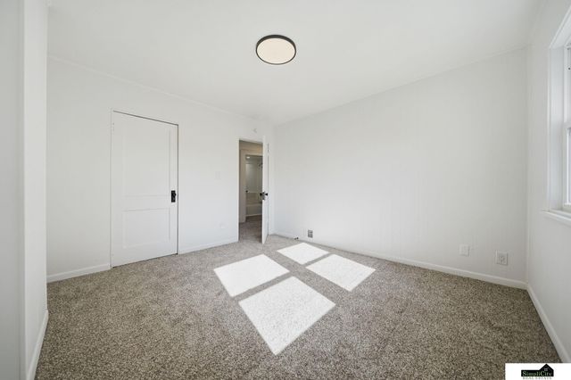 2101 Bradfield Drive, Lincoln, NE 68502