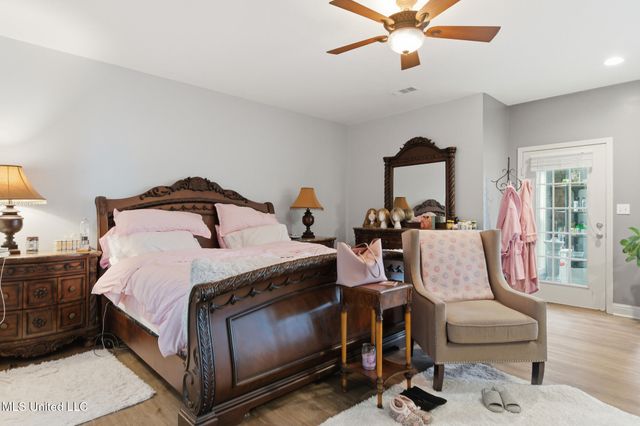 115 Oak Allee Drive, Picayune, MS 39466