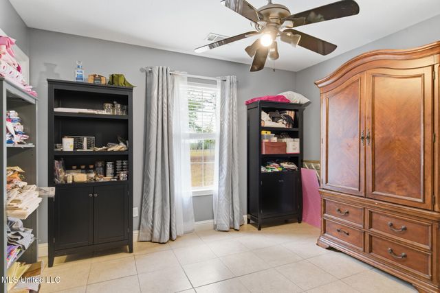 115 Oak Allee Drive, Picayune, MS 39466