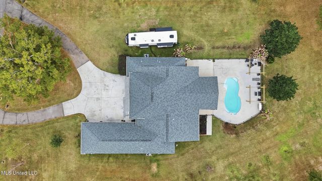 115 Oak Allee Drive, Picayune, MS 39466