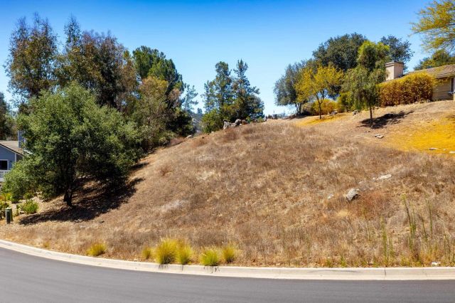 10021 Sage Hill Way 161, Escondido, CA 92026