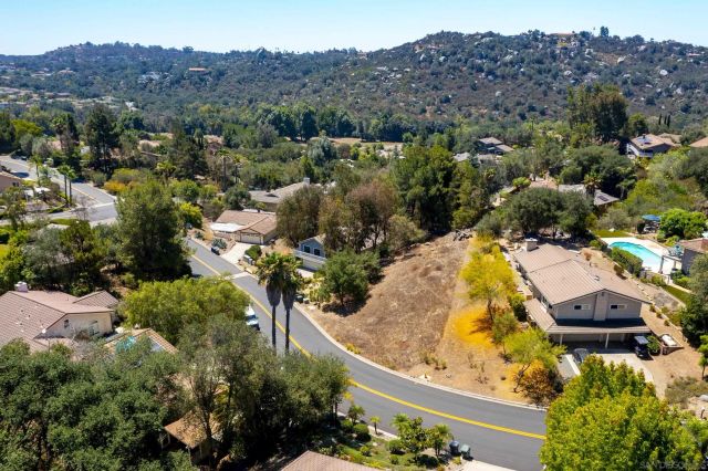 10021 Sage Hill Way 161, Escondido, CA 92026