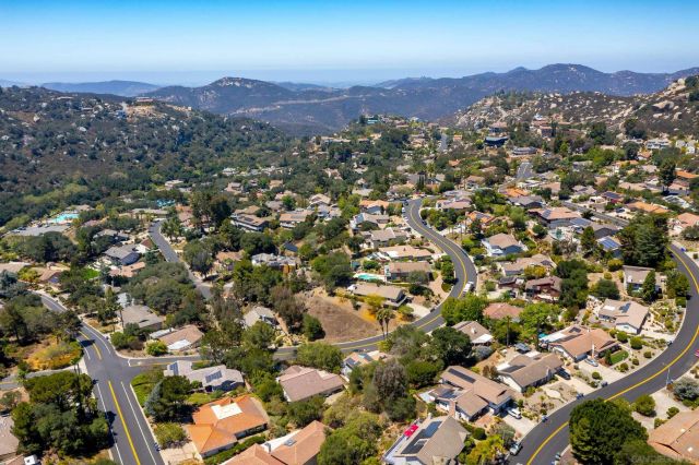 10021 Sage Hill Way 161, Escondido, CA 92026