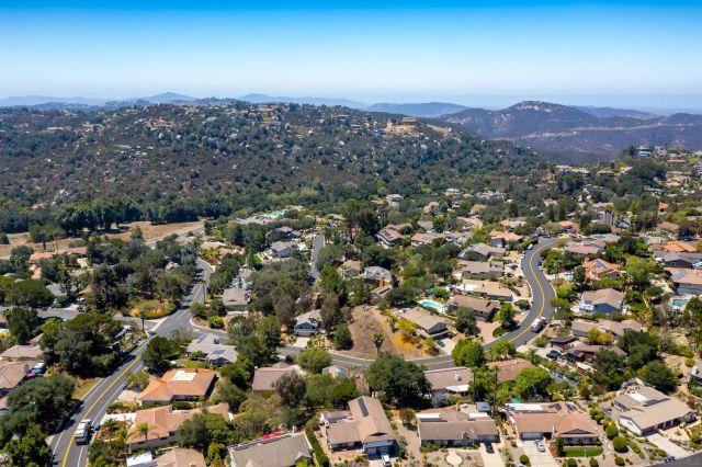 10021 Sage Hill Way 161, Escondido, CA 92026