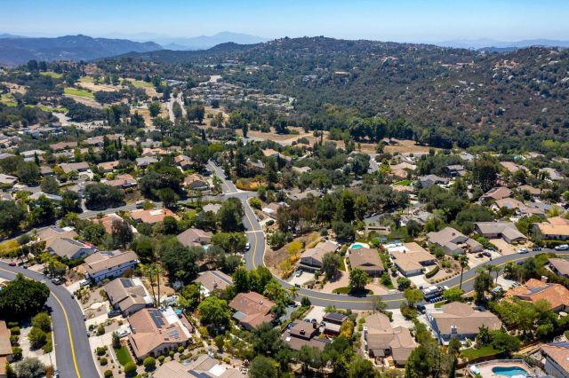 10021 Sage Hill Way 161, Escondido, CA 92026