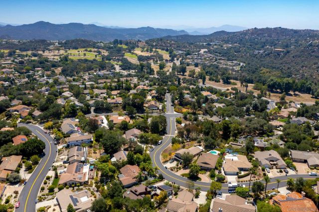 10021 Sage Hill Way 161, Escondido, CA 92026