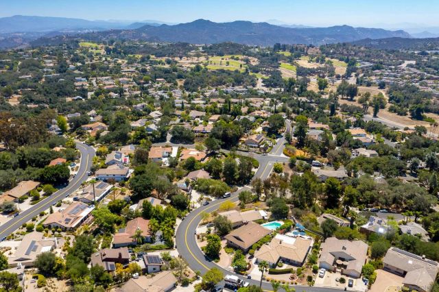 10021 Sage Hill Way 161, Escondido, CA 92026