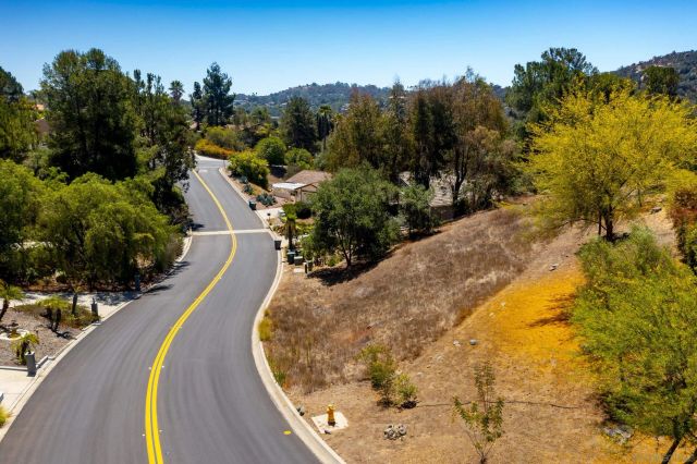 10021 Sage Hill Way 161, Escondido, CA 92026