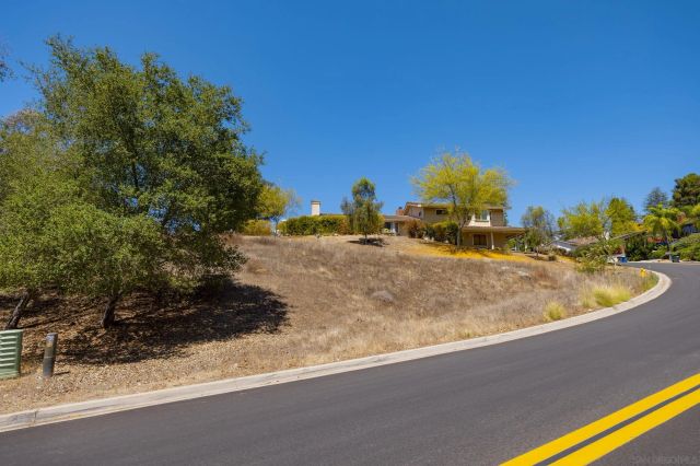 10021 Sage Hill Way 161, Escondido, CA 92026