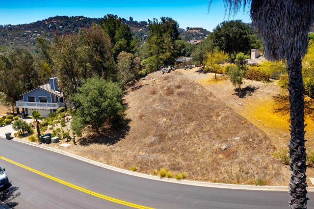 10021 Sage Hill Way 161, Escondido, CA 92026