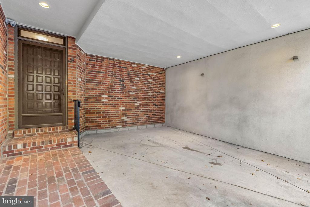 956 S FRONT ST, PHILADELPHIA, PA 19147 — photo 3