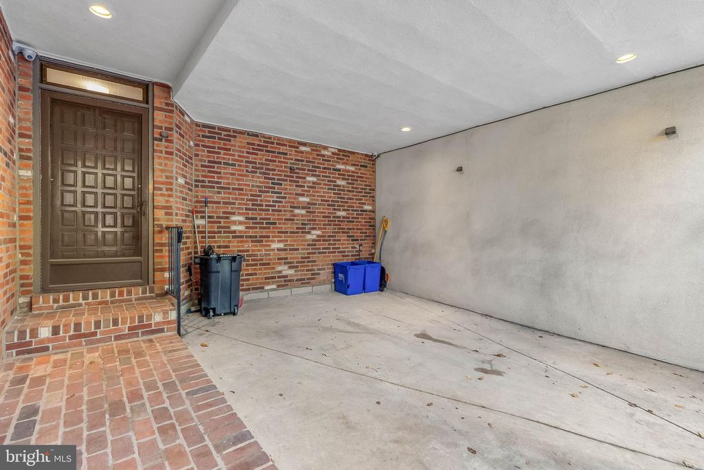 956 S FRONT ST, PHILADELPHIA, PA 19147 — photo 4