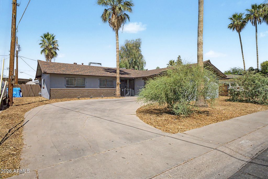 6414 N 45TH Avenue, Glendale, AZ 85301 — exterior
