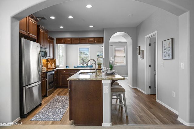 905 S OSBORN Lane, Gilbert, AZ 85296