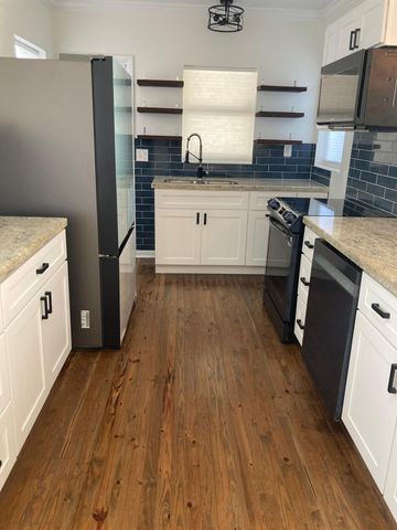 5101 Spruce Avenue, West Palm Beach, FL 33407