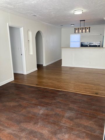 5101 Spruce Avenue, West Palm Beach, FL 33407