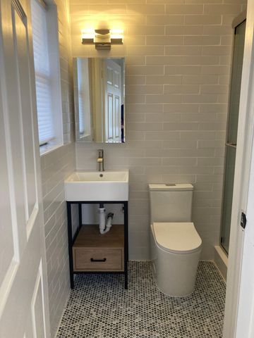 5101 Spruce Avenue, West Palm Beach, FL 33407