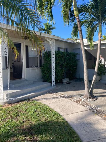 5101 Spruce Avenue, West Palm Beach, FL 33407