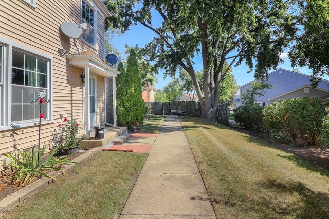 419 Sidney Avenue C, Glendale Heights, IL 60139