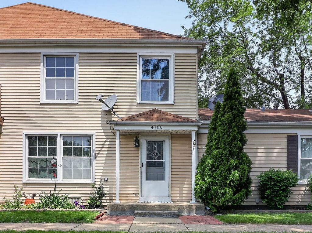 419 Sidney Avenue C, Glendale Heights, IL 60139