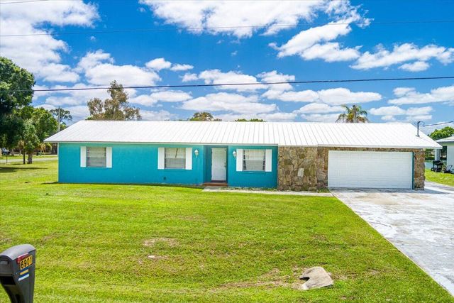 6901 Salerno Road, Fort Pierce, FL 34951